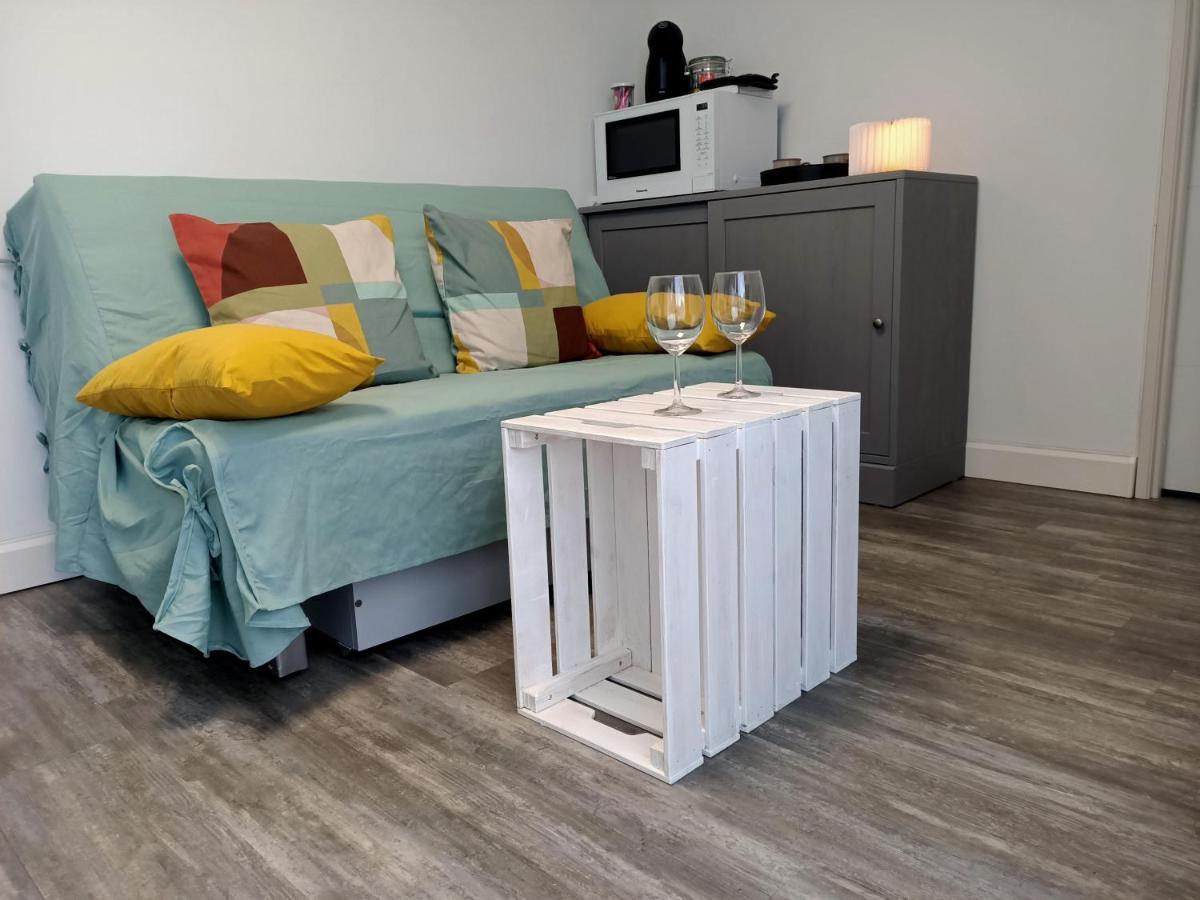 Studio De Jardin "Le Temps D Une Pause" Jusqu'A 4 Personnes En Face Du Beaujolais - Climatisation Et Borne Recharge Vehicule Electrique Montmerle-sur-Saone Экстерьер фото
